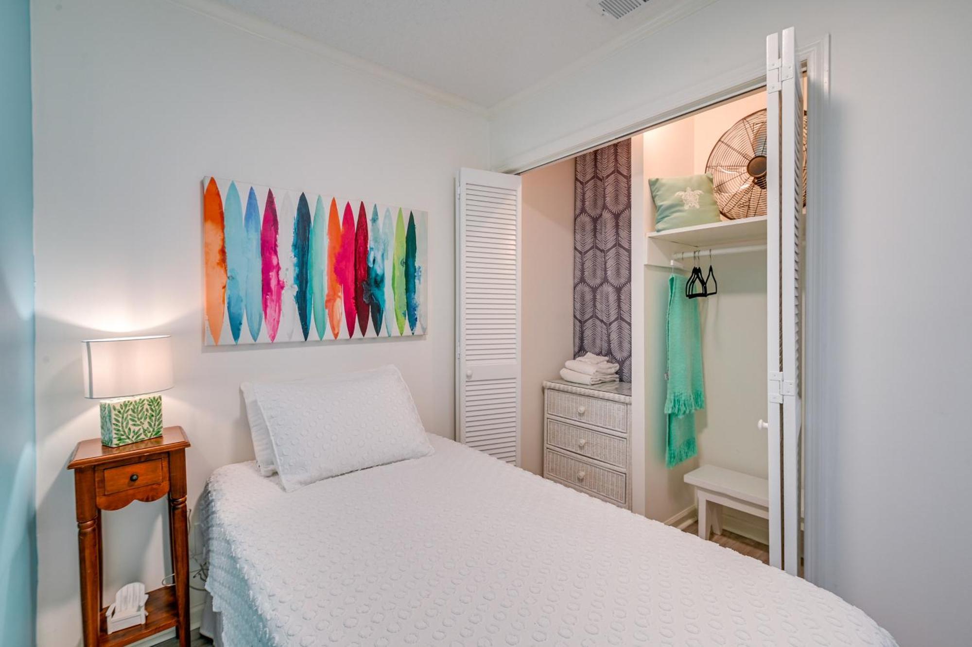 Surfside Beach Escape With Pool - Walk To Ocean! Миртъл Бийч Екстериор снимка